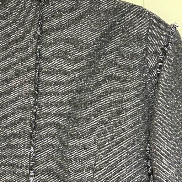 Blazer spring/fall.  Very good quality.  Very Good condition - Picture 5 of 5